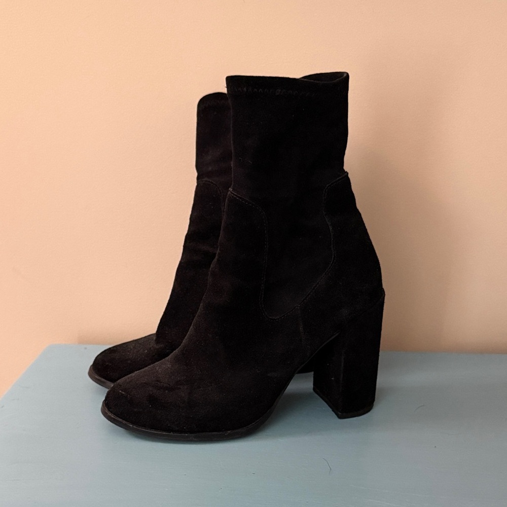 Chinese Laundry Black Heeled Boots